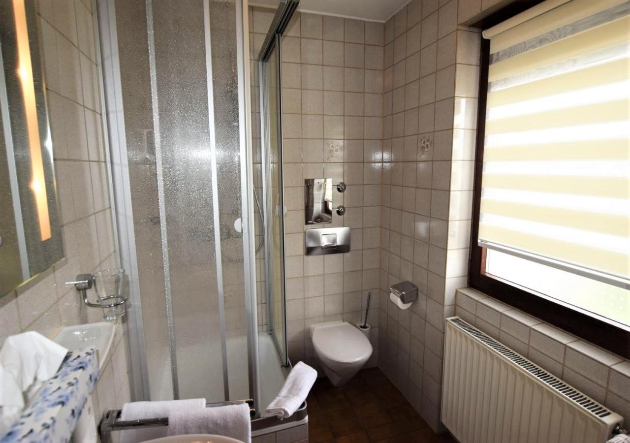 Hotel Alena - Kontaktlos Check-In Filderstadt Szoba fotó