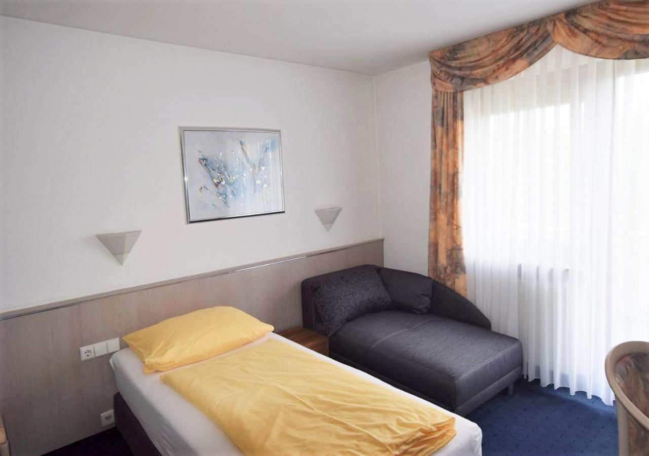 Hotel Alena - Kontaktlos Check-In Filderstadt Kültér fotó