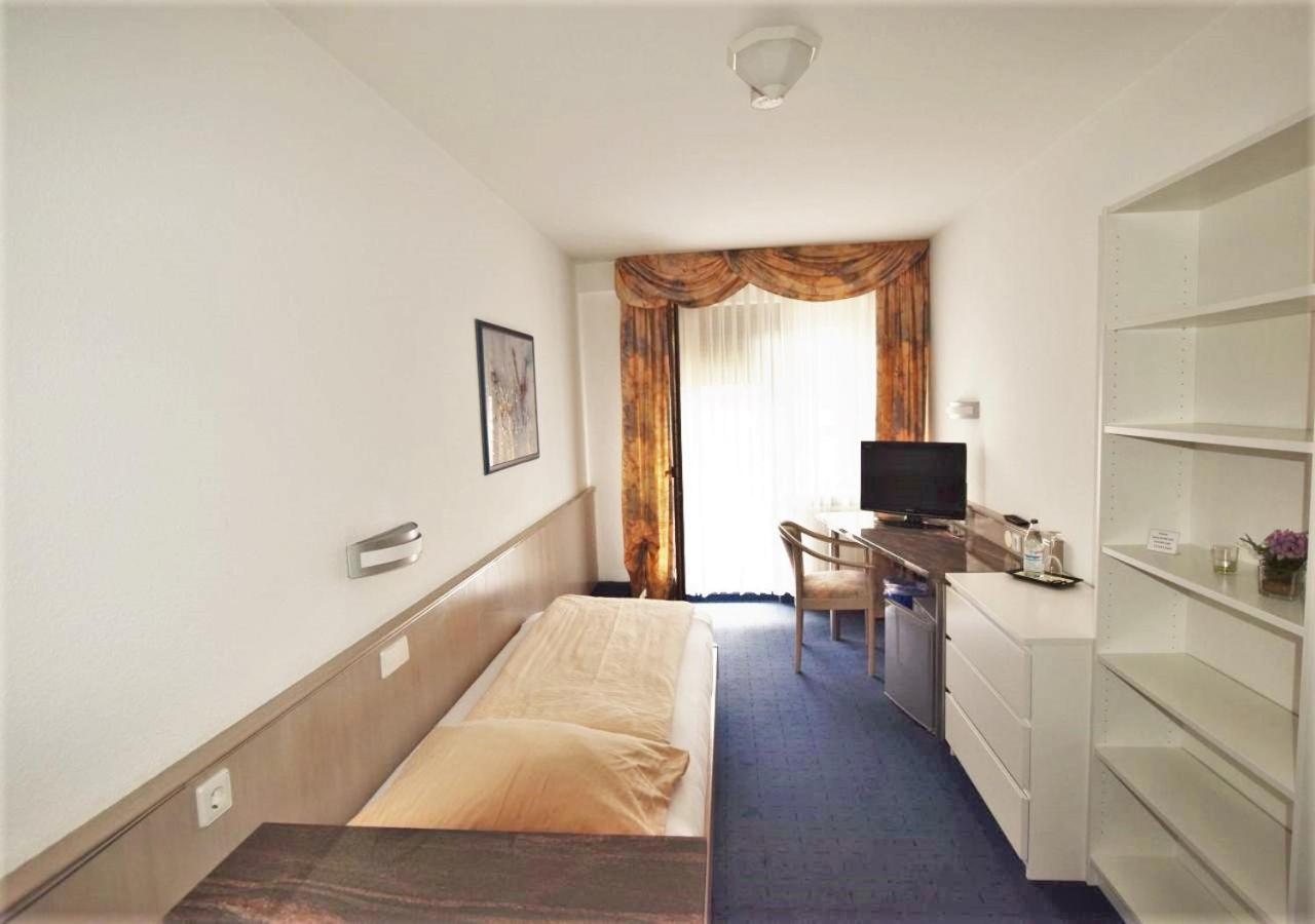 Hotel Alena - Kontaktlos Check-In Filderstadt Kültér fotó